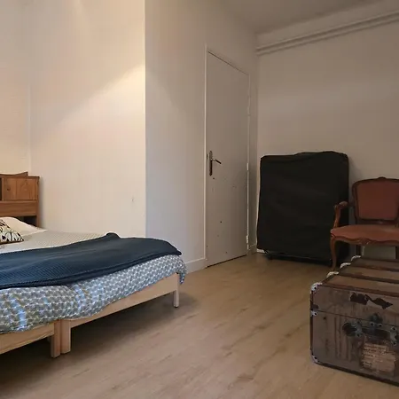 Le Cantomerle - Parking Gratuit Sur Place - Terrasse - Jardin - Au Bord Du Canal - 2 A 3 Personnes *